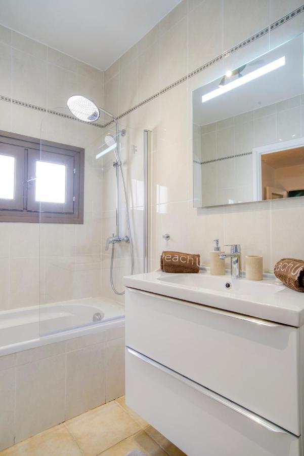 Cosy, Modern, Fully Equipped, Air Conditioning, Nice Historical, Old Town, 1Minute Walk From Beach - "Le Bunico 4" المظهر الخارجي الصورة